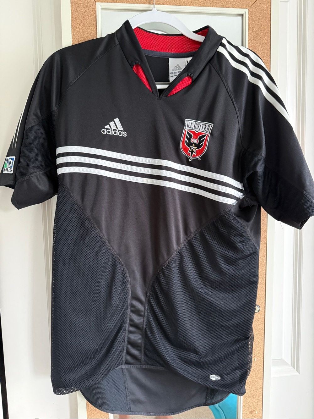 Adidas D.C. United Men's Black Short-Sleeve Soccer Jersey